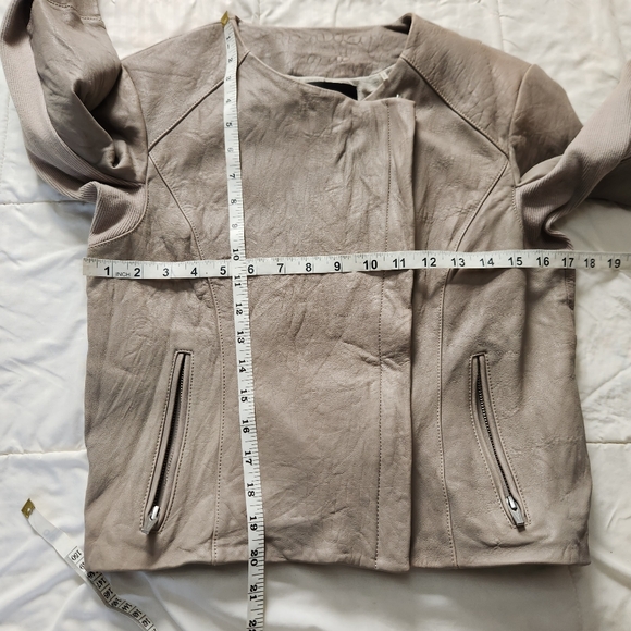 Veda Distressed Leather Moto Jack Size Large - Picture 9 of 12